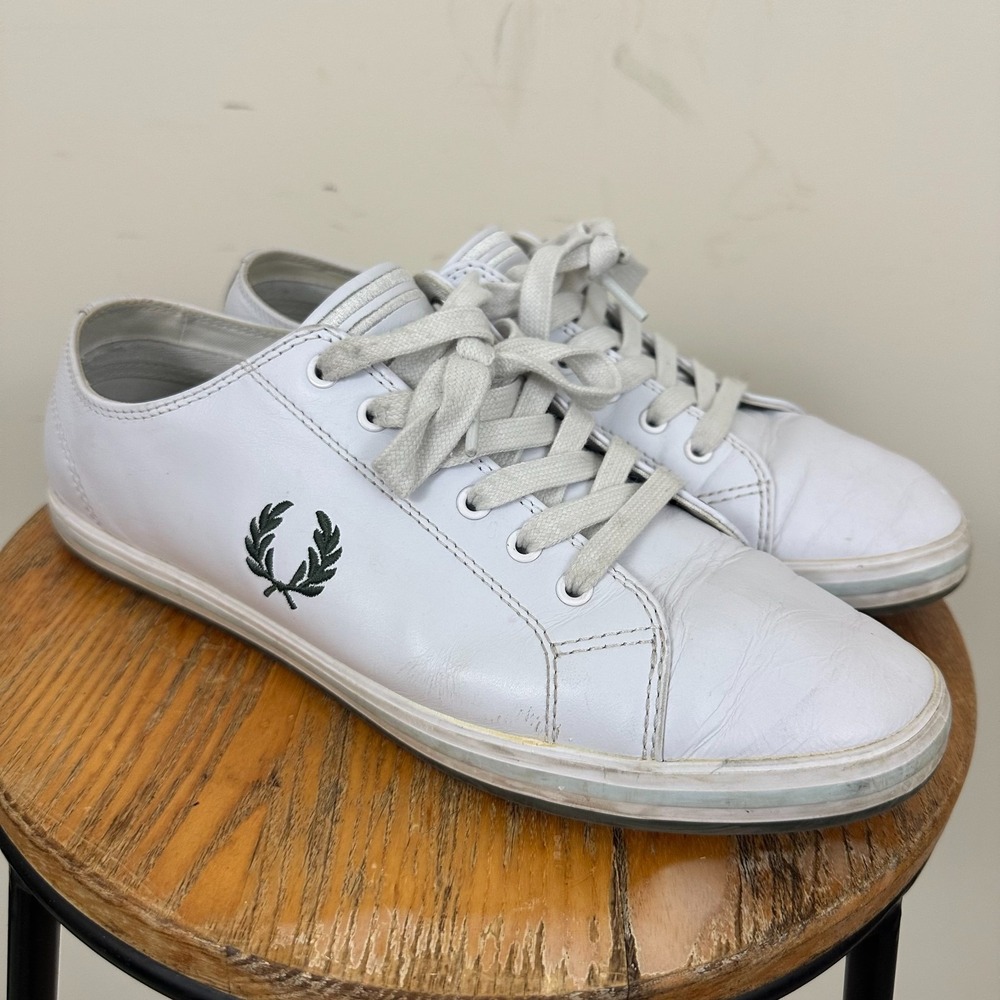 Fred Perry Kingston Leather Sneakers Mens US 9 White Lace Up Lifestyle Shoes